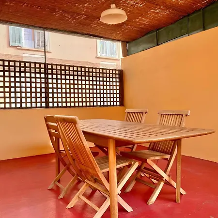 Terrasse Centre, 公寓 芒通